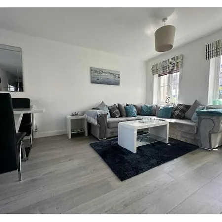 Dream Weaver 2 Bedroomed On The Bay, With On-site Gym And Swimming Pool Filey
