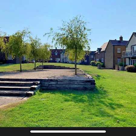 Dream Weaver 2 Bedroomed On The Bay, With On-site Gym And Swimming Pool Filey