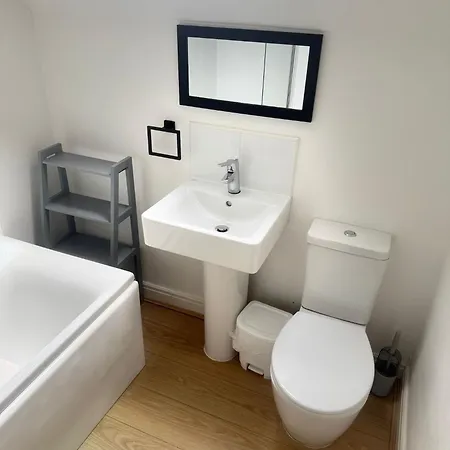Dream Weaver 2 Bedroomed On The Bay, With On-site Gym And Swimming Pool Holiday home Filey