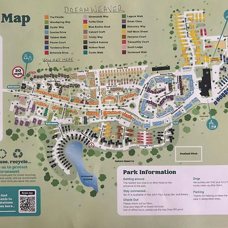 Dream Weaver 2 Bedroomed On The Bay, With On-site Gym And Swimming Pool *